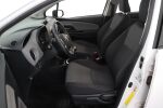 Valkoinen Viistoperä, Toyota Yaris – YIT-445, kuva 12
