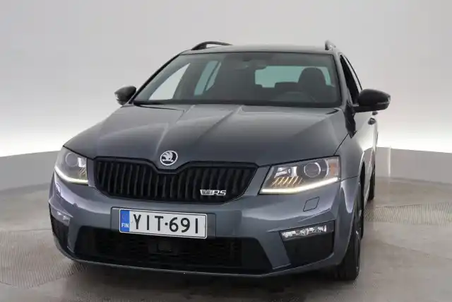 Hopea Farmari, Skoda Octavia – YIT-691