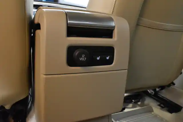 Sininen Sedan, Volvo S80 – YIU-242