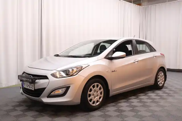 Hopea Viistoperä, Hyundai I30 – YIU-632