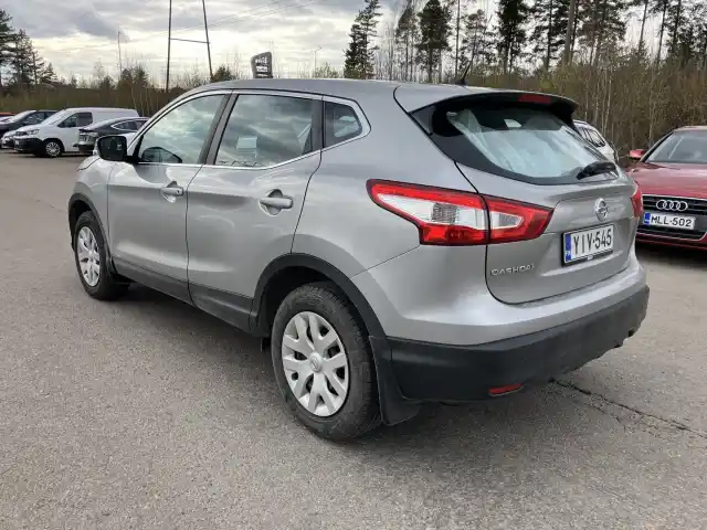 Hopea Maastoauto, Nissan Qashqai – YIV-545