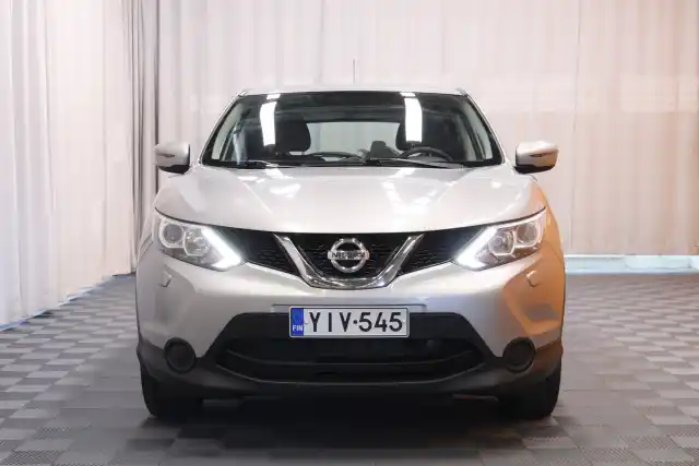 Hopea Maastoauto, Nissan Qashqai – YIV-545