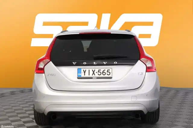 Harmaa Farmari, Volvo V60 – YIX-565