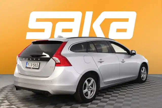 Harmaa Farmari, Volvo V60 – YIX-565