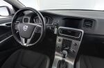 Harmaa Farmari, Volvo V60 – YIX-565, kuva 10