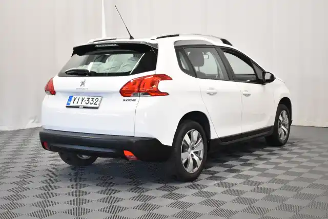 Valkoinen Viistoperä, Peugeot 2008 – YIY-332