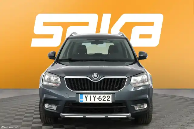 Harmaa Maastoauto, Skoda Yeti – YIY-622