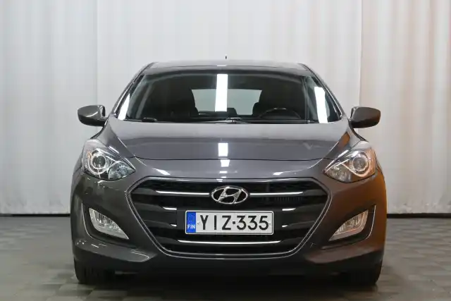 Harmaa Viistoperä, Hyundai I30 – YIZ-335