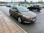 Ruskea (beige) Viistoperä, Ford Focus – YJB-818, kuva 4