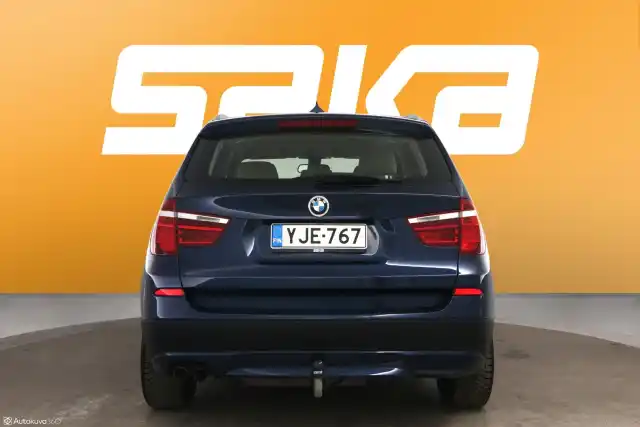 Sininen Maastoauto, BMW X3 – YJE-767