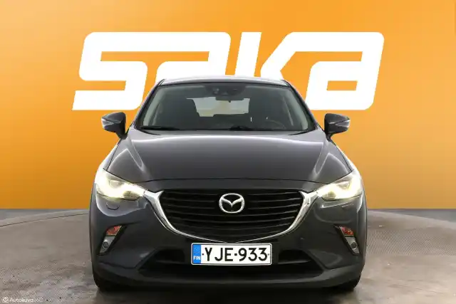 Harmaa Maastoauto, Mazda CX-3 – YJE-933