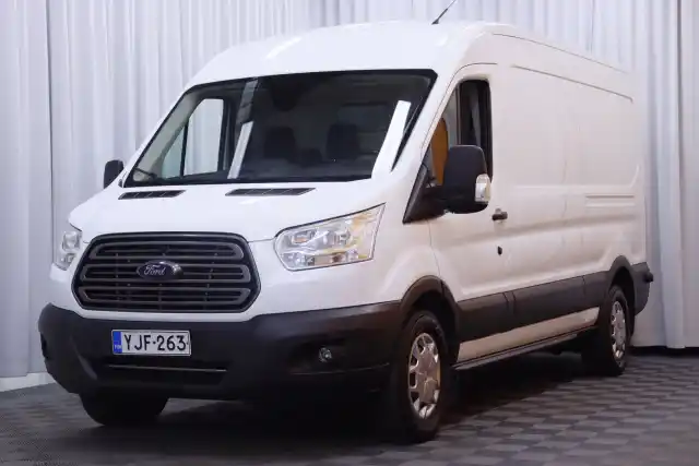 Valkoinen Pakettiauto, Ford Transit – YJF-263