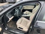 Musta Farmari, BMW 520 – YJF-689, kuva 6