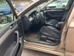 Keltainen Farmari, Volkswagen Passat – YJG-758, kuva 5