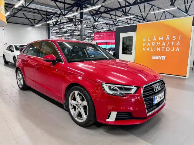 Punainen Viistoperä, Audi A3 – YJI-653