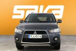 Harmaa Maastoauto, Mitsubishi Outlander – YJJ-514, kuva 2