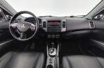 Harmaa Maastoauto, Mitsubishi Outlander – YJJ-514, kuva 9