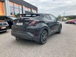 Musta Maastoauto, Toyota C-HR – YJO-354, kuva 2