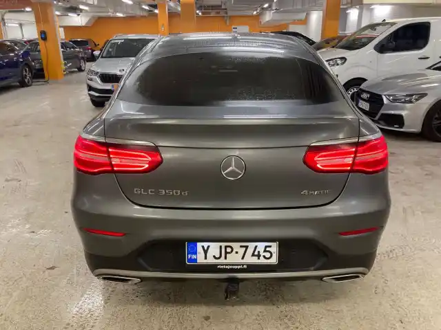 Harmaa Maastoauto, Mercedes-Benz GLC – YJP-745