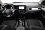 Harmaa Maastoauto, Mitsubishi OUTLANDER PHEV – YJP-914, kuva 13