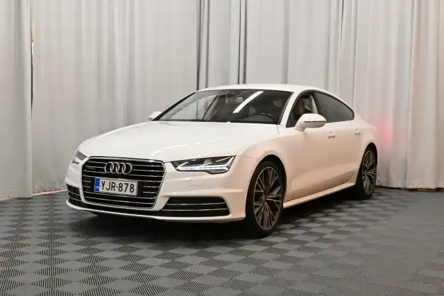 Valkoinen Viistoperä, Audi A7 – YJR-878