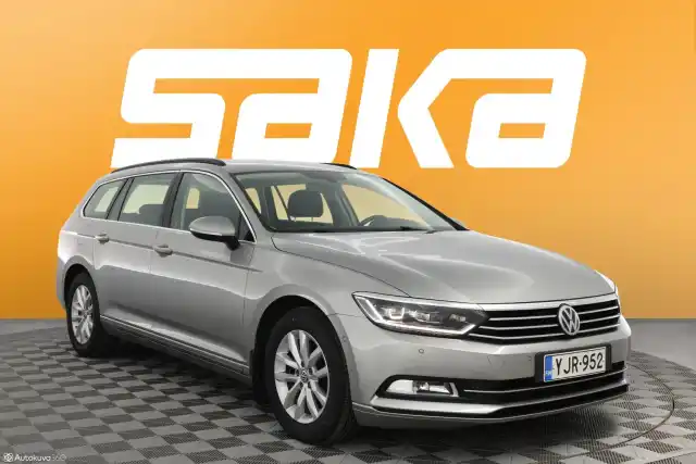 Harmaa Farmari, Volkswagen Passat – YJR-952