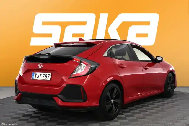 Punainen Viistoperä, Honda Civic – YJT-787