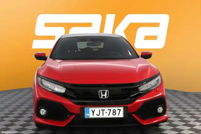 Punainen Viistoperä, Honda Civic – YJT-787