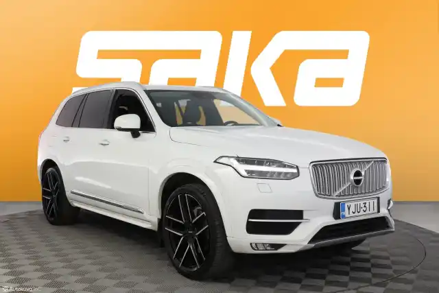 Valkoinen Maastoauto, Volvo XC90 – YJU-311