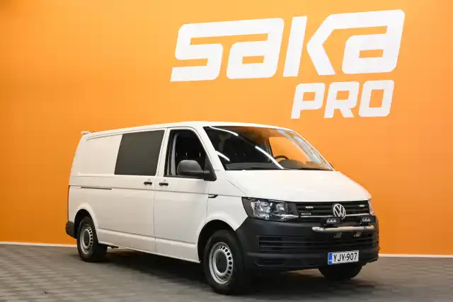 Valkoinen Pakettiauto, Volkswagen Transporter – YJV-907