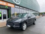 Musta Maastoauto, Porsche Cayenne – YKA-349, kuva 1