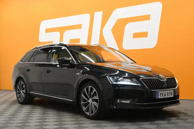 Musta Farmari, Skoda Superb – YKA-898