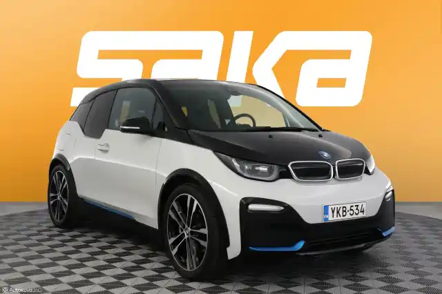 Valkoinen Viistoperä, BMW i3 – YKB-534