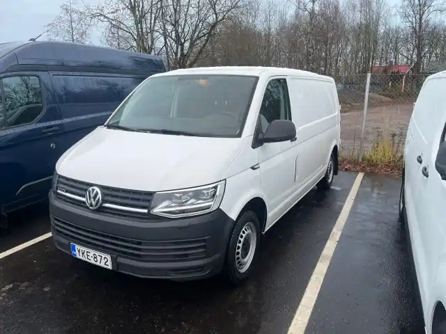 Valkoinen Pakettiauto, Volkswagen Transporter – YKE-872