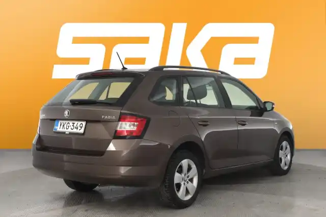 Ruskea (beige) Farmari, Skoda Fabia – YKG-349