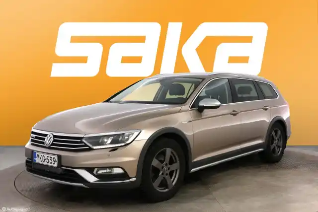 Beige Farmari, Volkswagen Passat – YKG-539