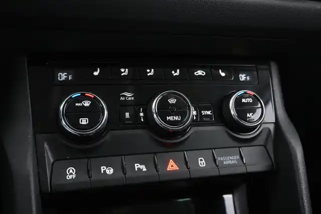 Musta Maastoauto, Skoda Kodiaq – YKH-932