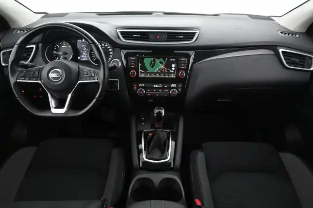 Ruskea Maastoauto, Nissan Qashqai – YKI-832