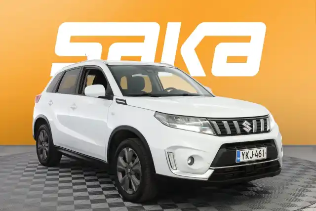 Valkoinen Viistoperä, Suzuki Vitara – YKJ-461