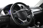 Valkoinen Viistoperä, Suzuki Vitara – YKJ-461, kuva 10