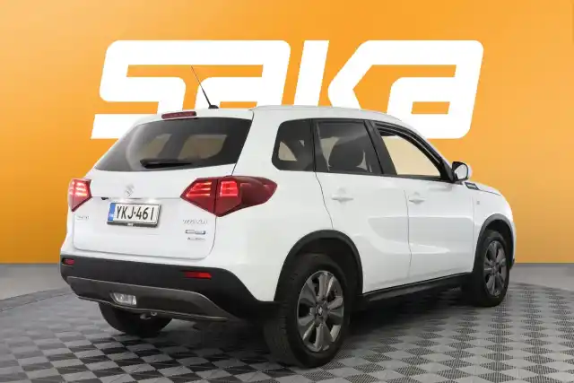 Valkoinen Viistoperä, Suzuki Vitara – YKJ-461