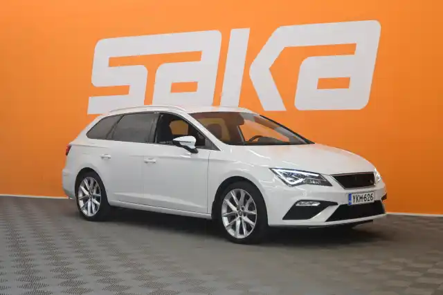 Valkoinen Farmari, Seat Leon Sportstourer – YKM-626