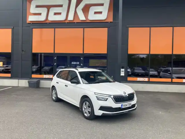Valkoinen Viistoperä, Skoda Kamiq – YKM-739