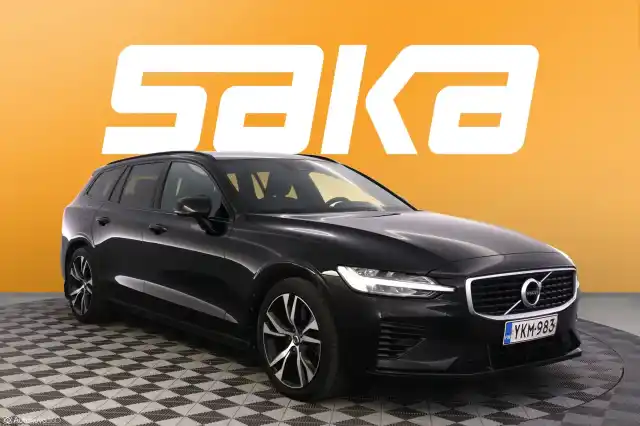 Musta Farmari, Volvo V60 – YKM-983