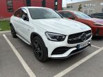Valkoinen Maastoauto, Mercedes-Benz GLC – YKN-974, kuva 1