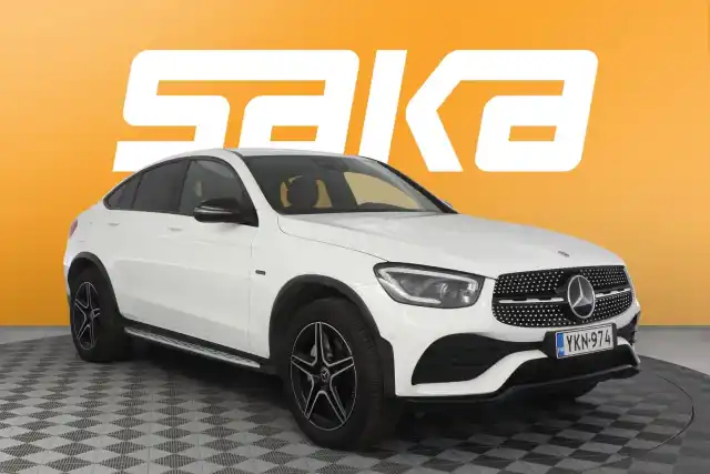 Valkoinen Maastoauto, Mercedes-Benz GLC – YKN-974
