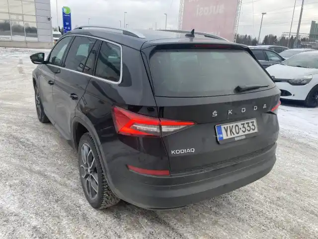 Musta Maastoauto, Skoda Kodiaq – YKO-333