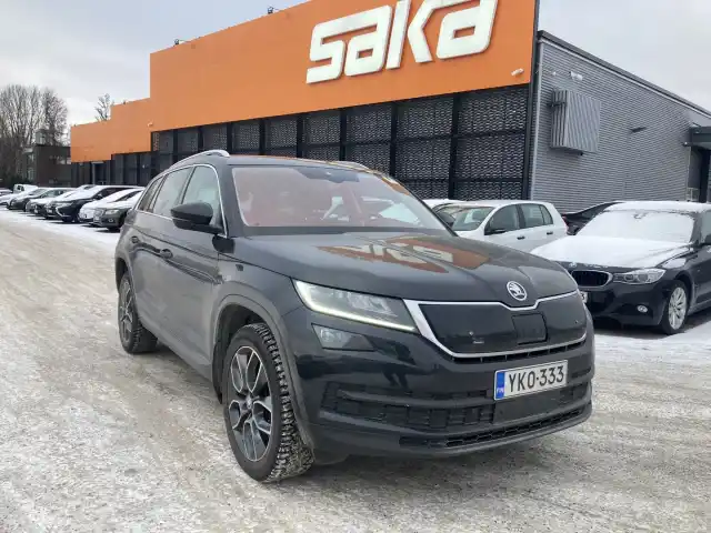 Musta Maastoauto, Skoda Kodiaq – YKO-333