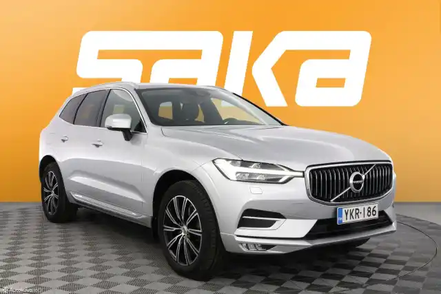Harmaa Maastoauto, Volvo XC60 – YKR-186