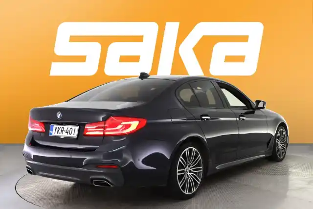 Musta Sedan, BMW 530 – YKR-401